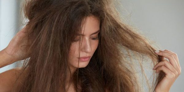 Tips-For-Winning-Your-Frizz-Fight-The-Natural-Way-Strictly-Styles-San-Jose-CA-600×315
